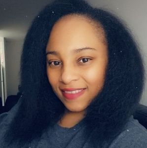 Meet your Posher, Ava